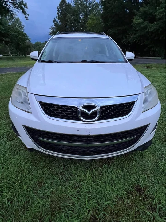 2010 Mazda CX-9 - Image 2 of 12