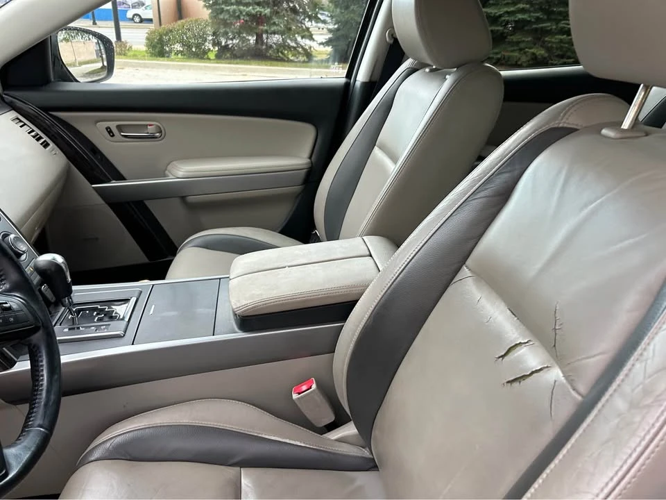 2010 Mazda CX-9 - Image 8 of 20