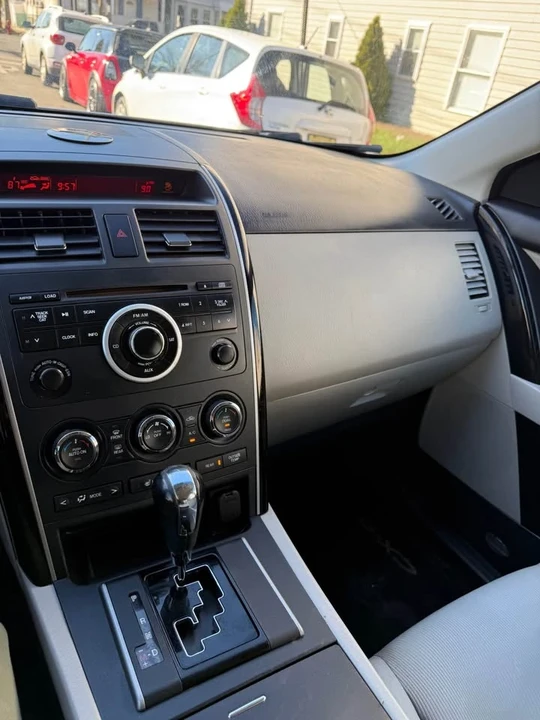 2010 Mazda CX-9 - Image 16 of 18