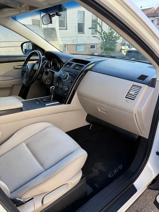 2010 Mazda CX-9 - Image 15 of 18
