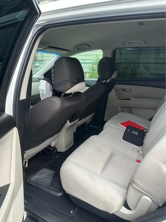 2010 Mazda CX-9 - Image 9 of 10