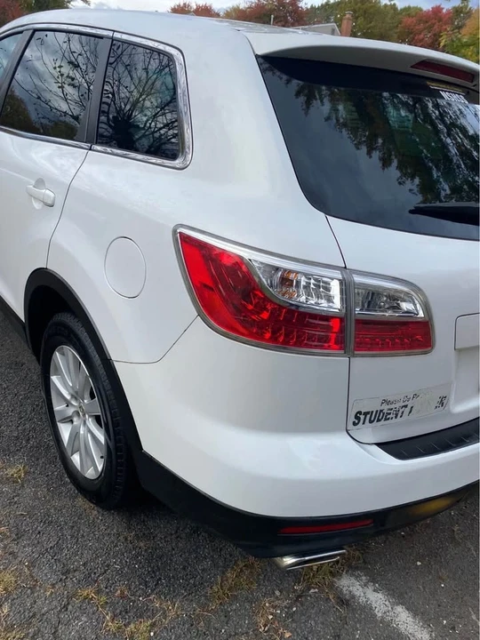 2010 Mazda CX-9 - Image 9 of 12