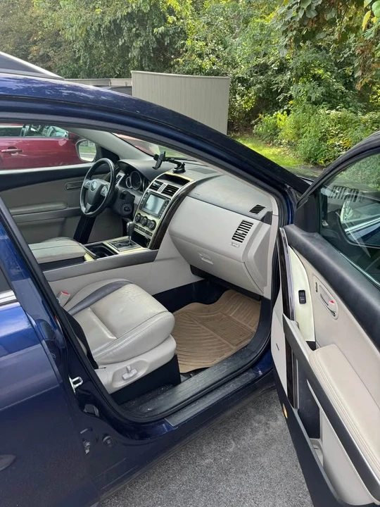 2010 Mazda CX-9 - Image 9 of 12
