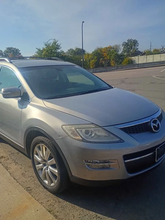 2010 Mazda CX-9 - Image 2 of 9