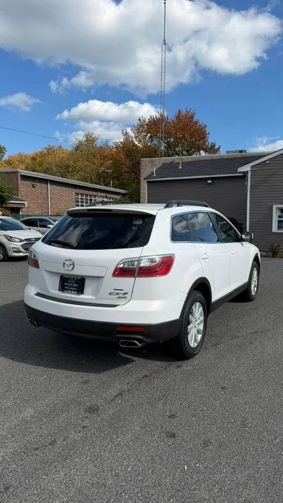 2010 Mazda CX-9 - Image 3 of 17