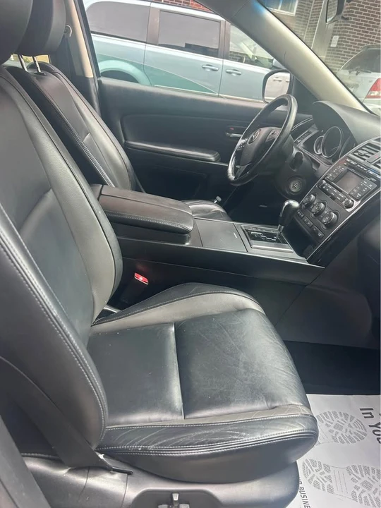2010 Mazda CX-9 - Image 9 of 11