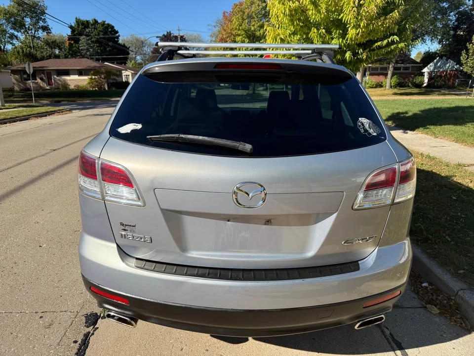 2010 Mazda CX-9 - Image 2 of 13