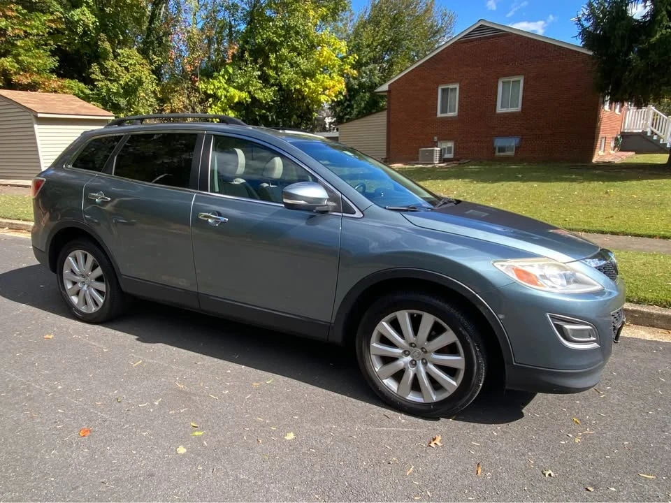 2010 Mazda CX-9 - Image 2 of 16