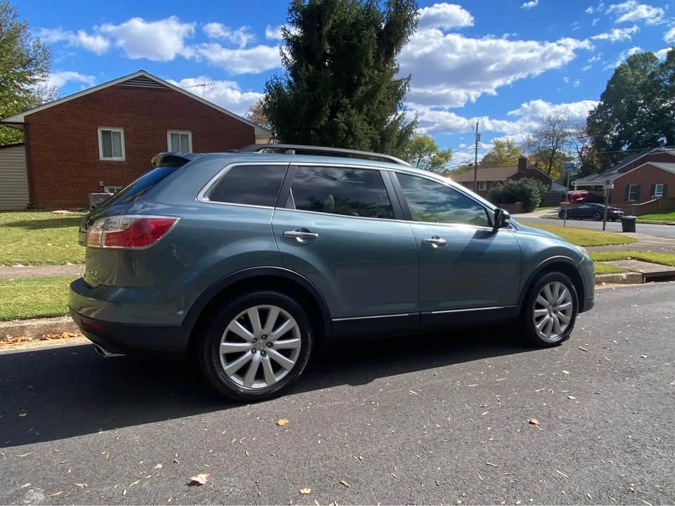 2010 Mazda CX-9 - Image 4 of 16