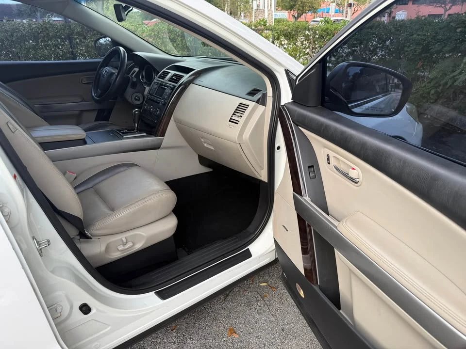 2010 Mazda CX-9 - Image 6 of 12