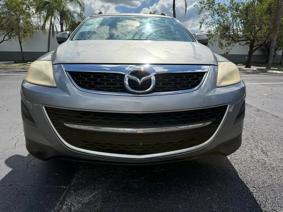 2010 Mazda CX-9 - Image 2 of 13