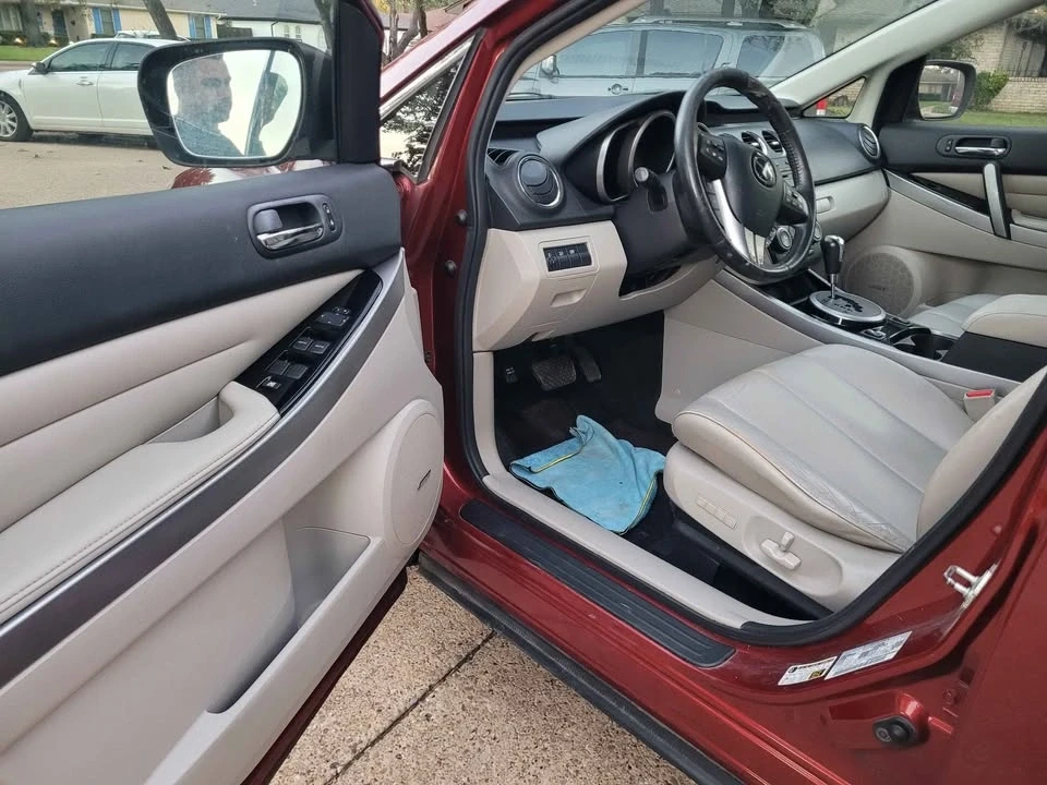 2010 Mazda CX-7 - Image 9 of 13