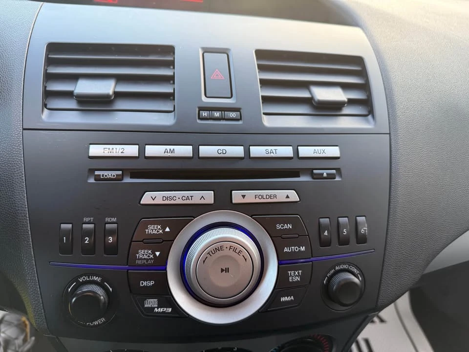 2010 Mazda Mazda 3 2nd Gen - Image 12 of 13