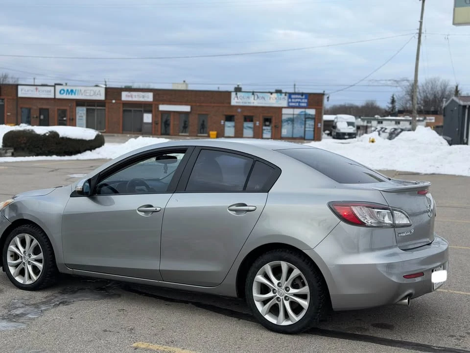 2010 Mazda Mazda 3 2nd Gen - Image 4 of 8