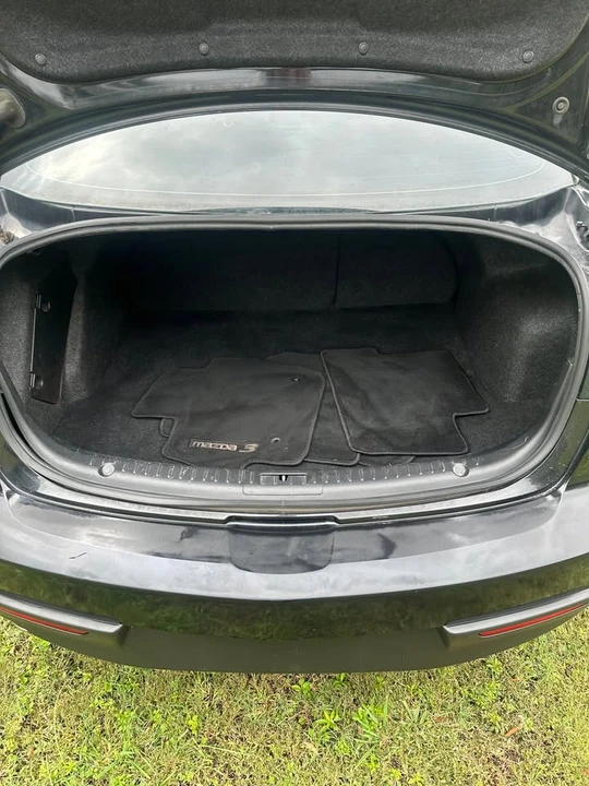 2010 Mazda Mazda 3 2nd Gen - Image 17 of 20