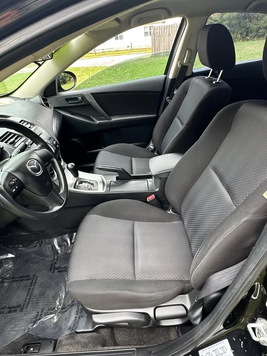 2010 Mazda Mazda 3 2nd Gen - Image 12 of 20