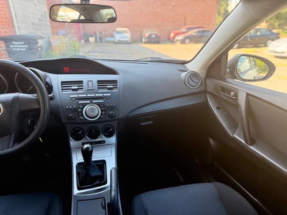 2010 Mazda Mazda 3 2nd Gen - Image 15 of 19