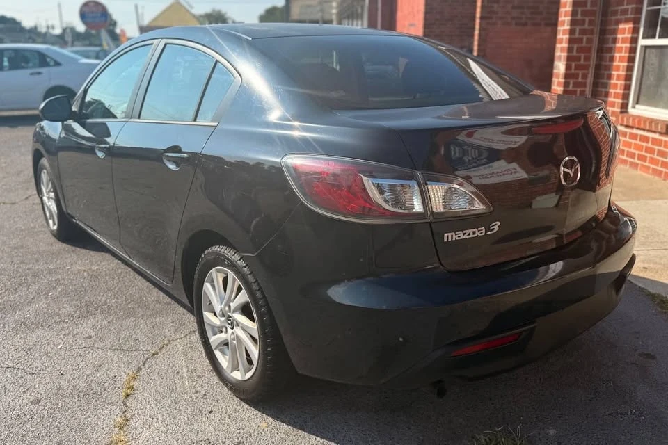2010 Mazda Mazda 3 2nd Gen - Image 6 of 19