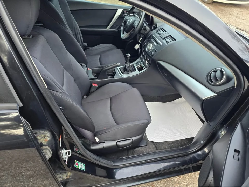 2010 Mazda Mazda 3 2nd Gen - Image 10 of 17