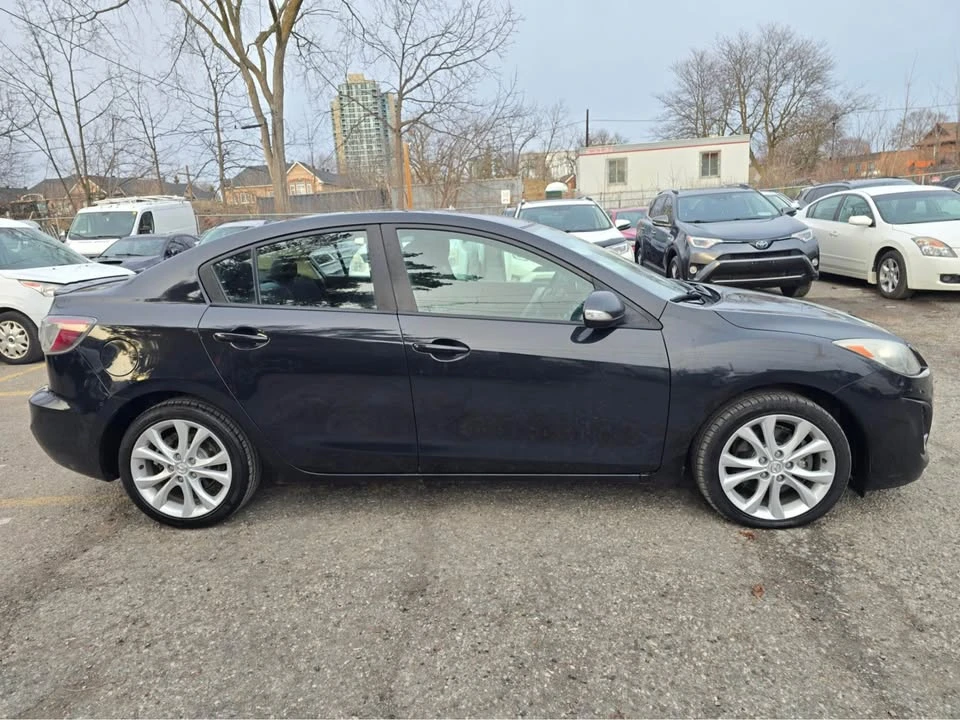 2010 Mazda Mazda 3 2nd Gen - Image 4 of 17