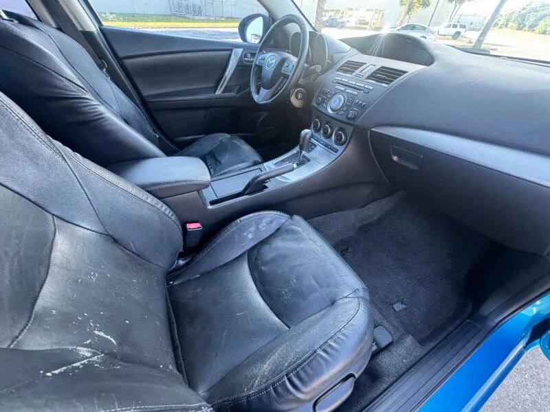 2010 Mazda Mazda 3 2nd Gen - Image 2 of 9