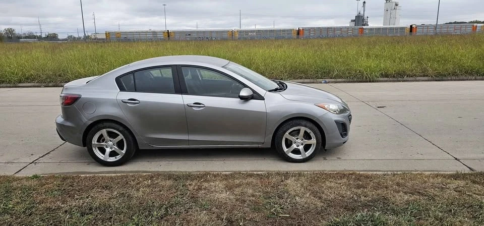 2010 Mazda Mazda 3 2nd Gen - Image 7 of 10