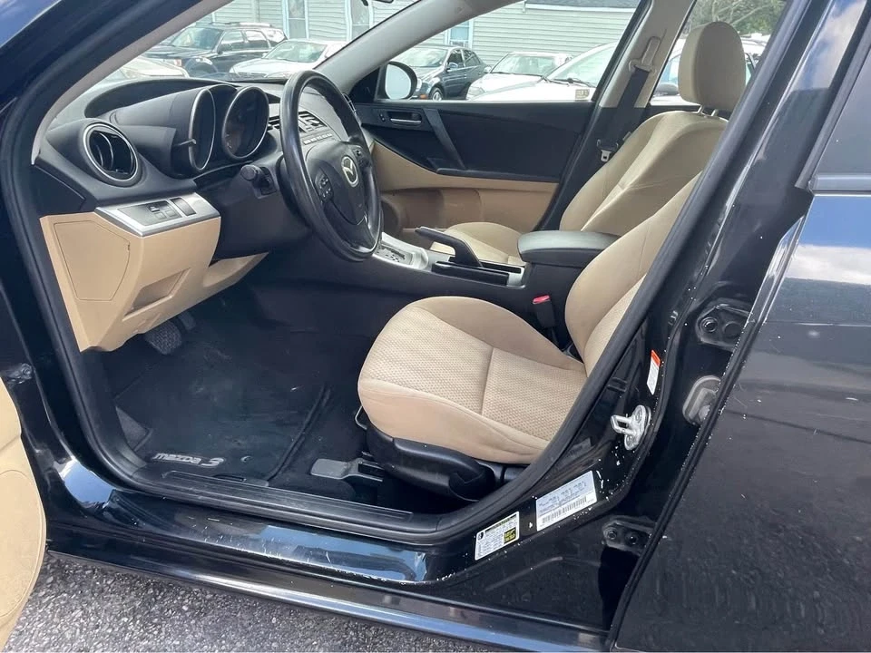 2010 Mazda Mazda 3 2nd Gen - Image 12 of 20