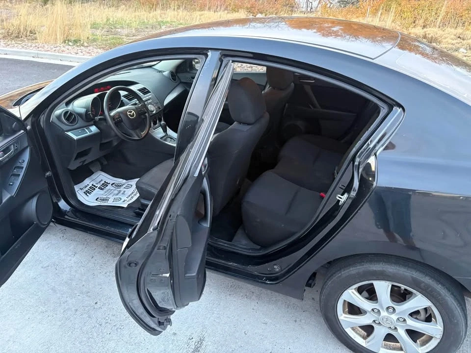 2010 Mazda Mazda 3 2nd Gen - Image 8 of 12