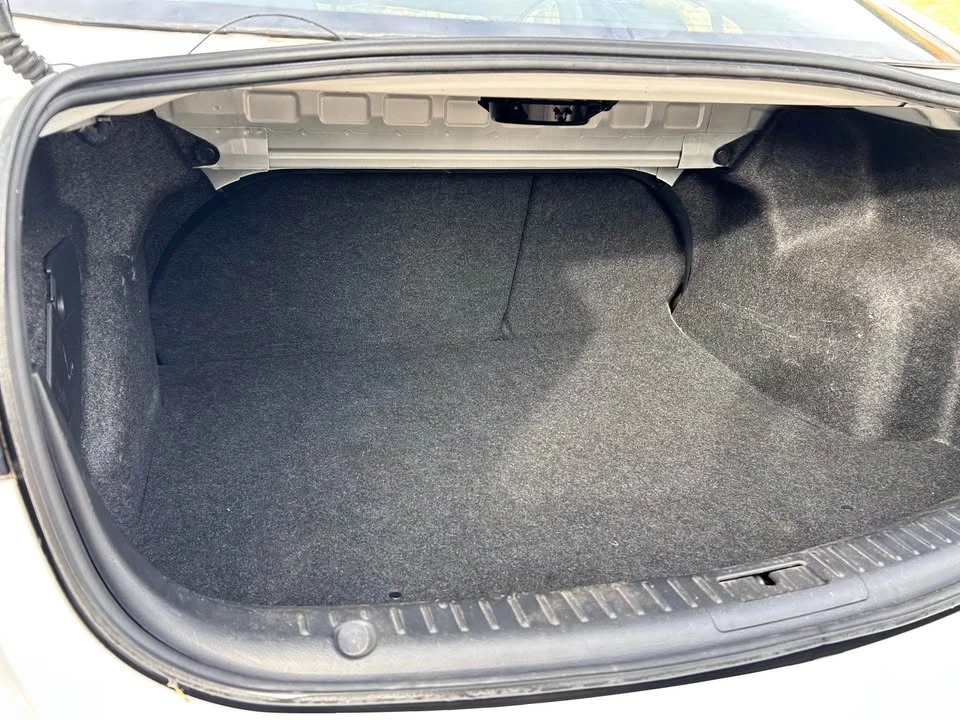 2010 Mazda Mazda 3 2nd Gen - Image 10 of 16