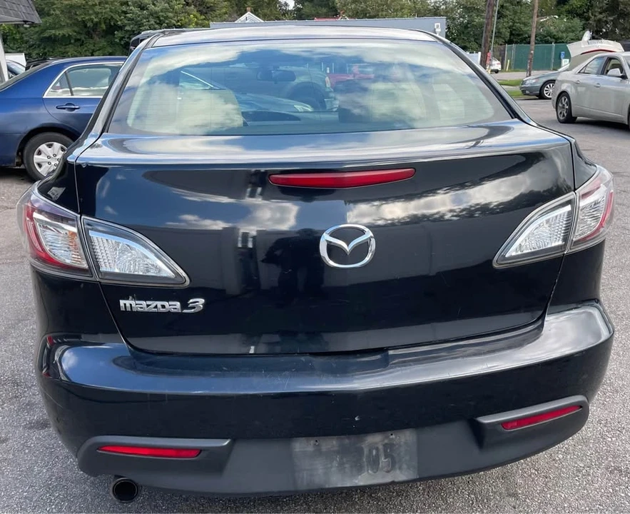 2010 Mazda Mazda 3 2nd Gen - Image 8 of 20