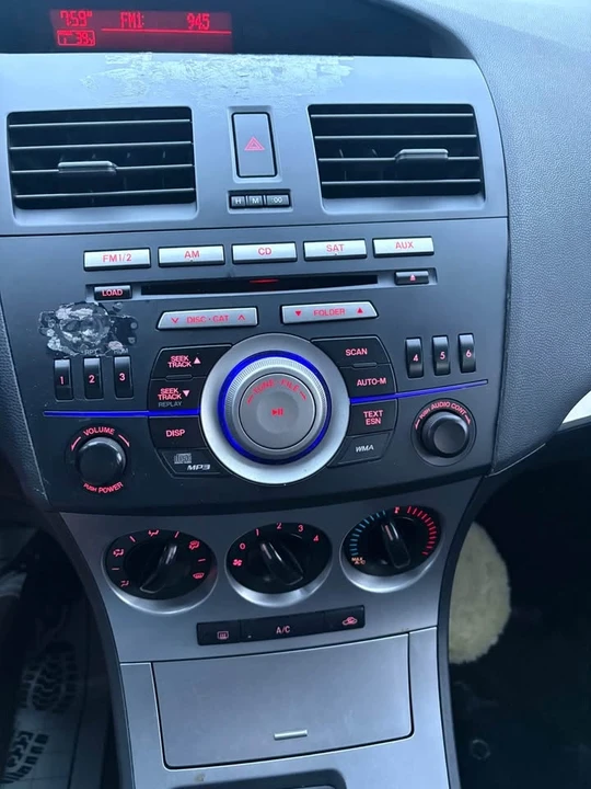 2010 Mazda Mazda 3 2nd Gen - Image 6 of 12