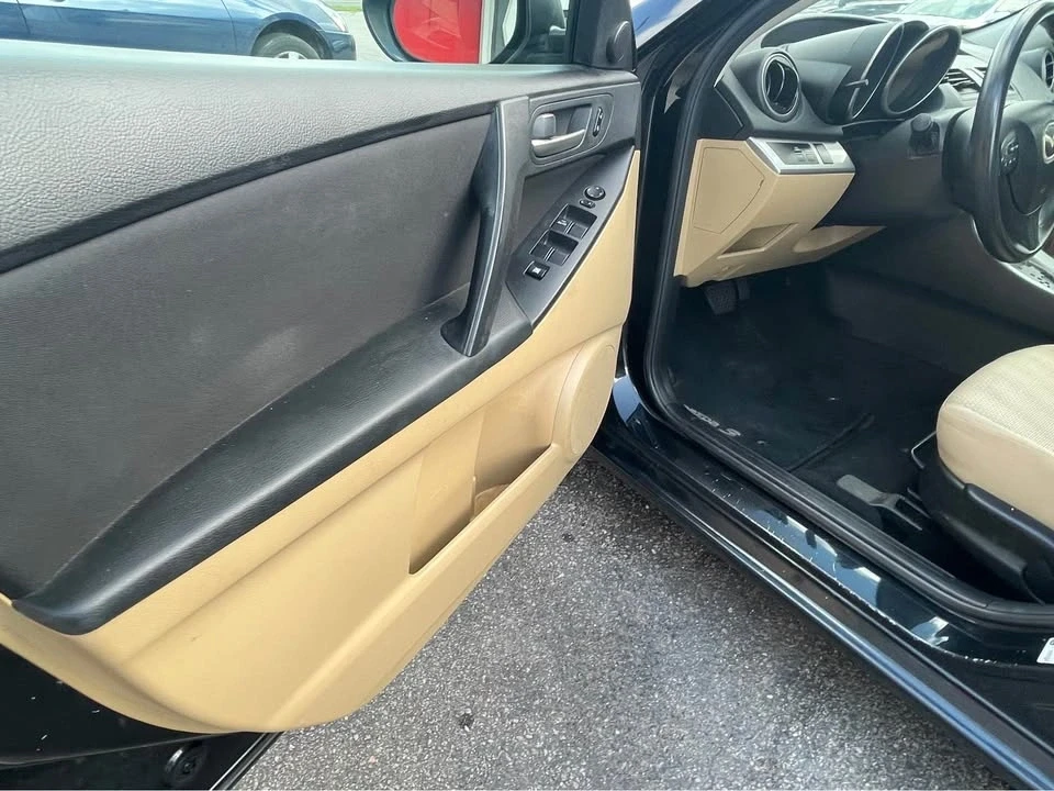 2010 Mazda Mazda 3 2nd Gen - Image 11 of 20