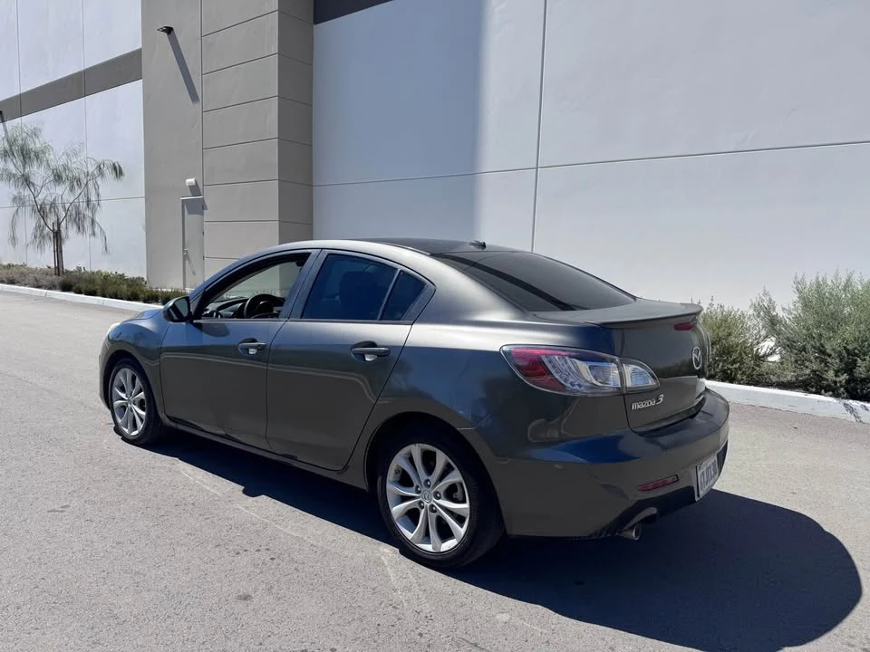 2010 Mazda Mazda 3 2nd Gen - Image 3 of 12