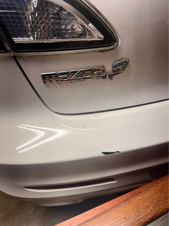 2010 Mazda Mazda 3 2nd Gen - Image 7 of 8