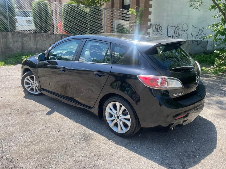 2010 Mazda Mazda 3 2nd Gen - Image 2 of 14