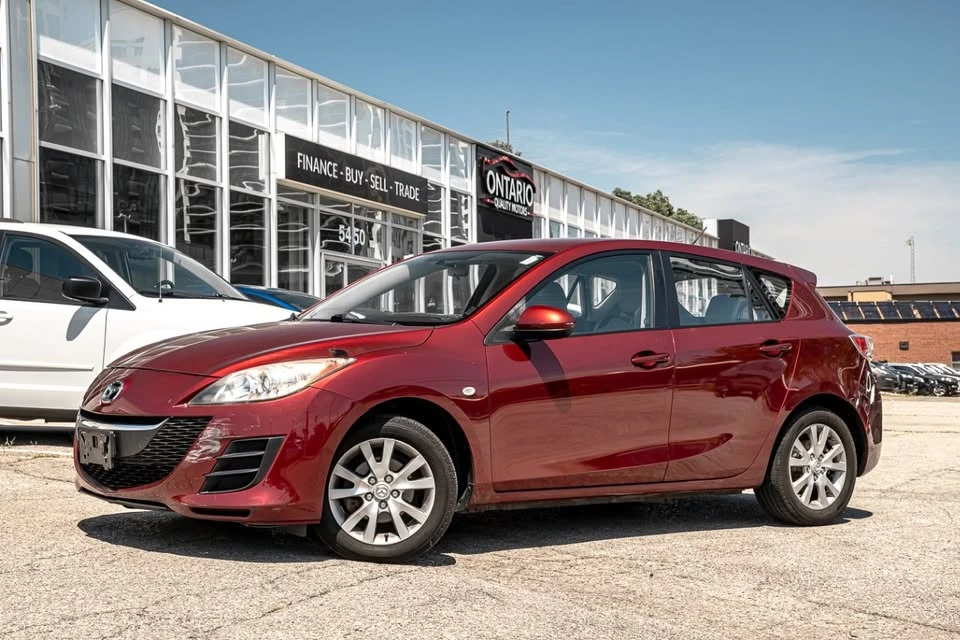 2010 Mazda Mazda 3 2nd Gen - Image 2 of 11