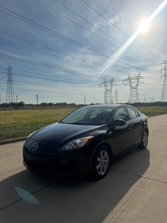 2010 Mazda Mazda 3 2nd Gen - Image 2 of 7