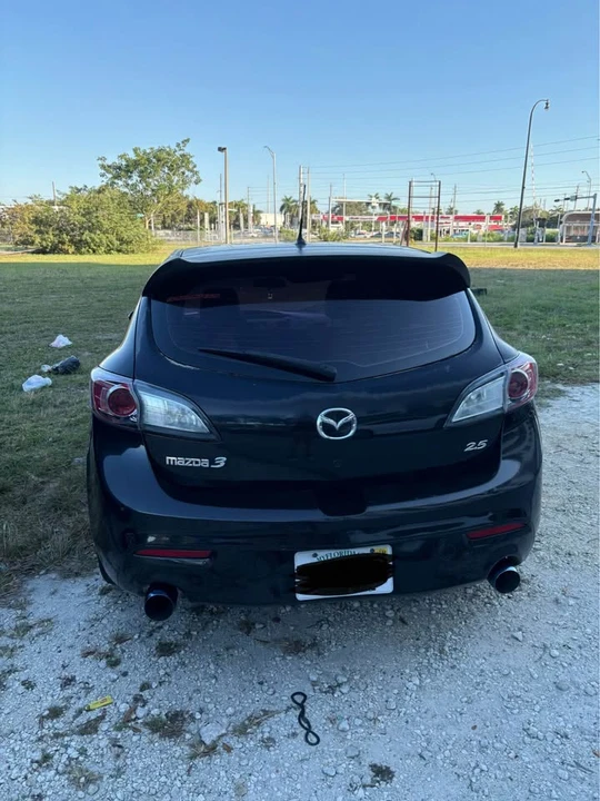 2010 Mazda Mazdaspeed 3 1st Gen - Image 2 of 10