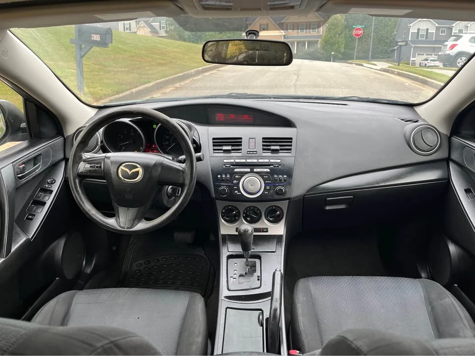 2010 Mazda Mazda 3 2nd Gen - Image 8 of 15