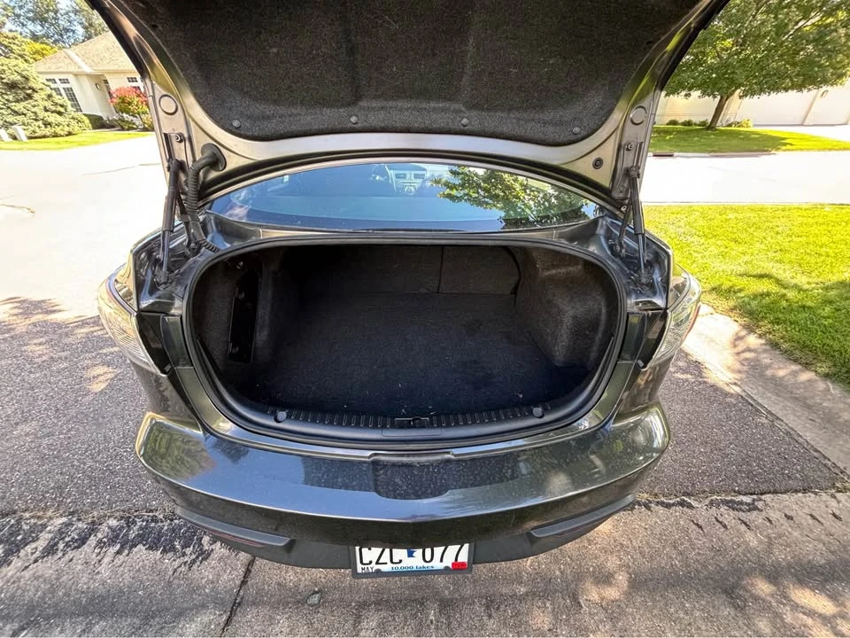 2010 Mazda Mazda 3 2nd Gen - Image 12 of 13