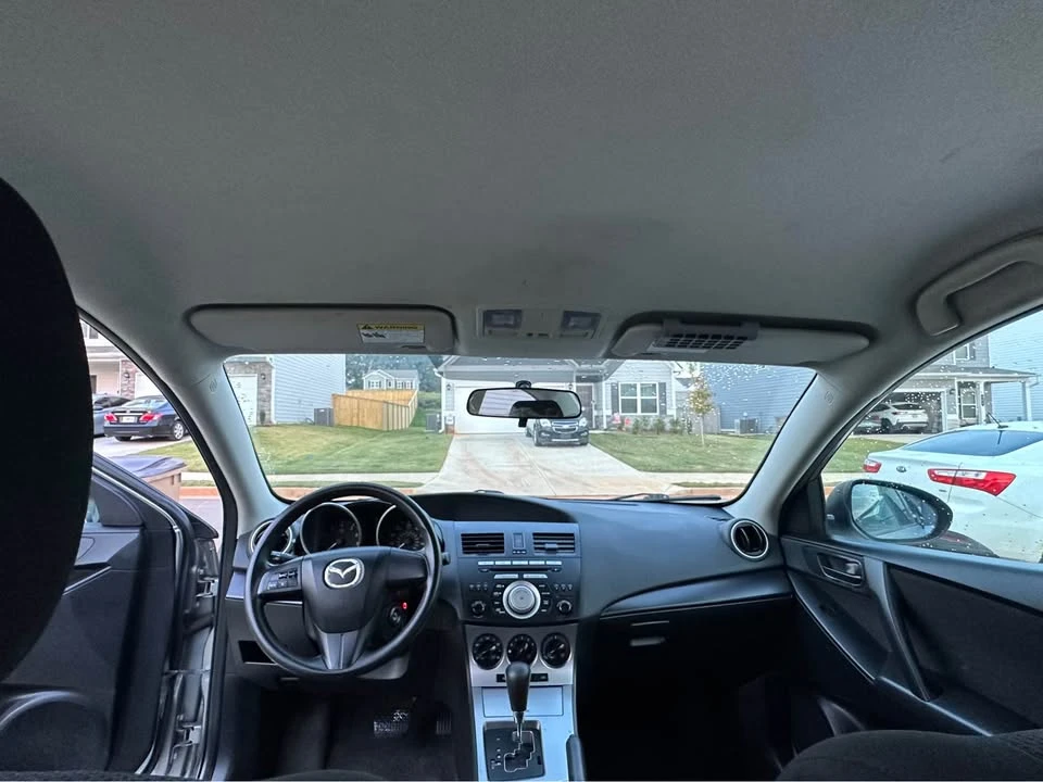 2010 Mazda Mazda 3 2nd Gen - Image 11 of 17