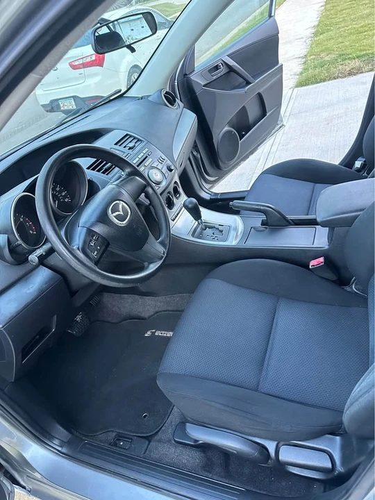 2010 Mazda Mazda 3 2nd Gen - Image 16 of 17