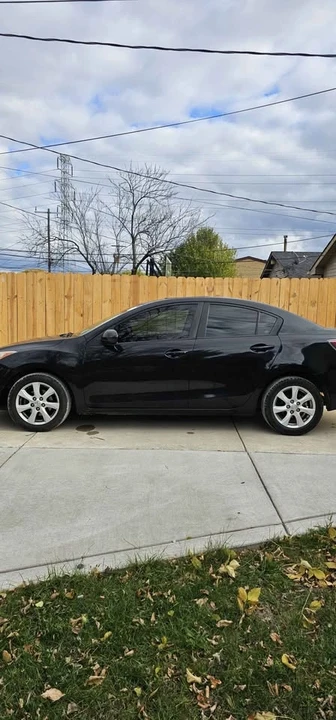 2010 Mazda Mazda 3 2nd Gen - Image 3 of 11