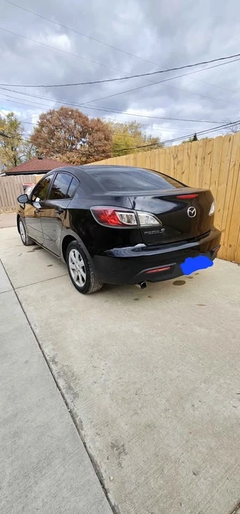 2010 Mazda Mazda 3 2nd Gen - Image 4 of 11