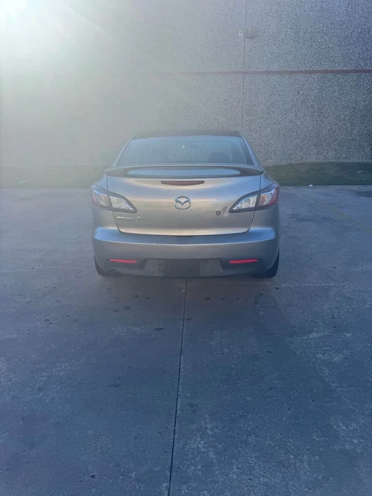 2010 Mazda Mazda 3 2nd Gen - Image 17 of 18