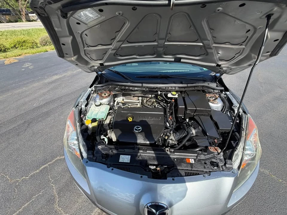 2010 Mazda Mazda 3 2nd Gen - Image 10 of 15
