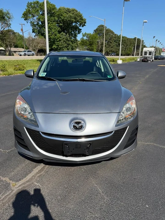 2010 Mazda Mazda 3 2nd Gen - Image 2 of 15