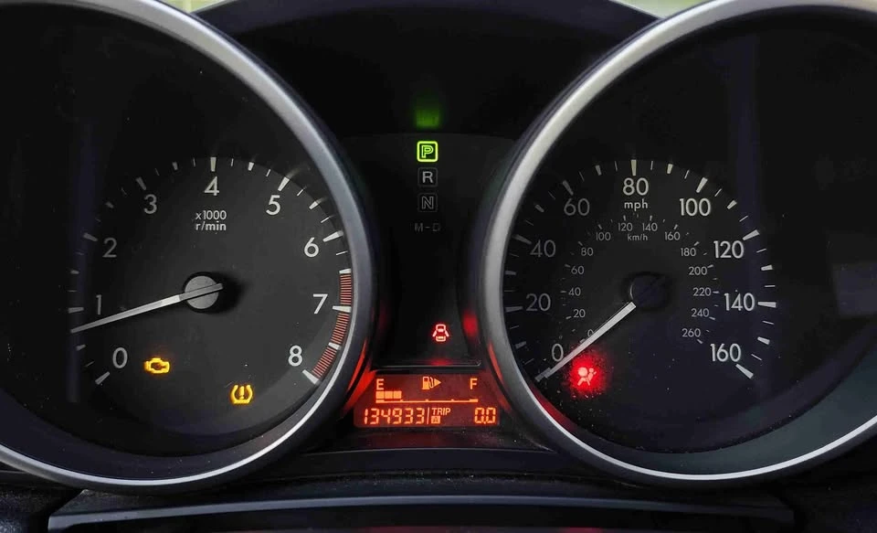 2010 Mazda Mazda 3 2nd Gen - Image 15 of 19