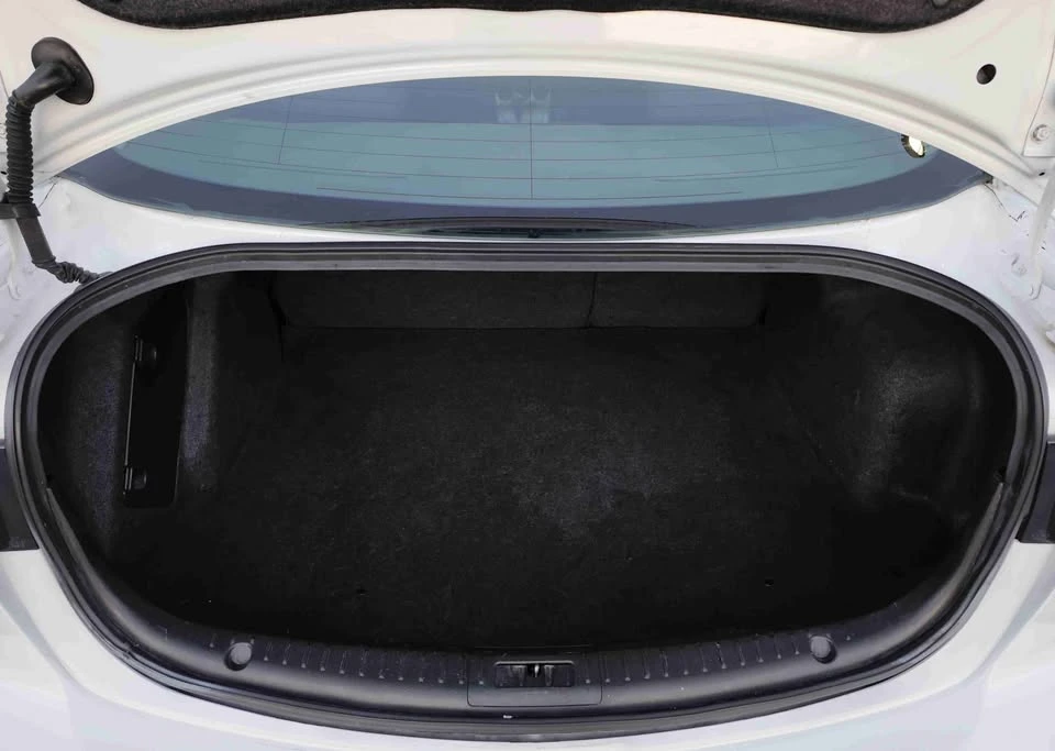 2010 Mazda Mazda 3 2nd Gen - Image 17 of 19