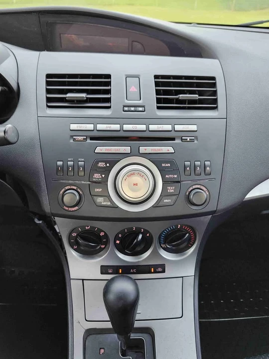 2010 Mazda Mazda 3 2nd Gen - Image 16 of 19